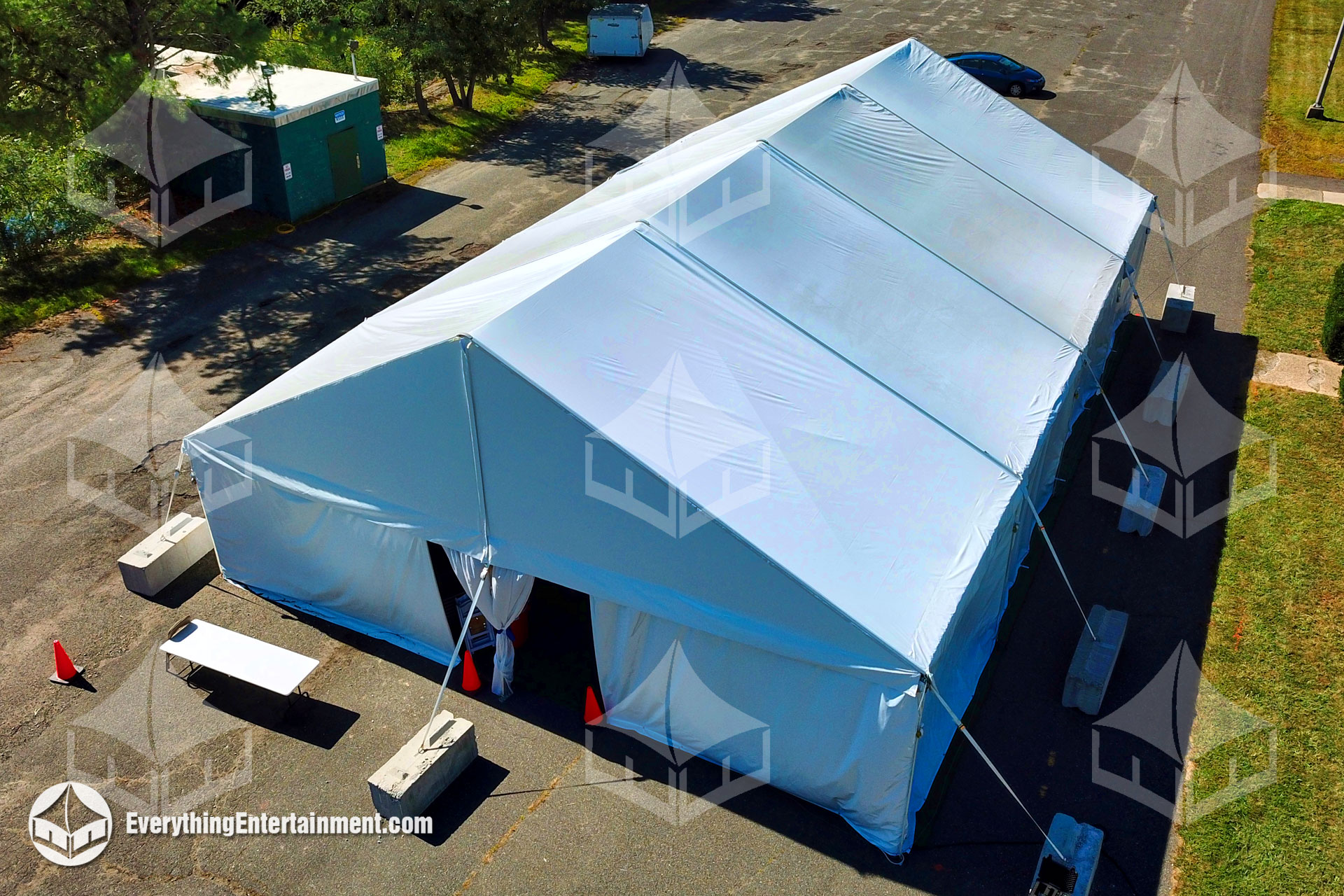 40x60 Frame Tent 40x60